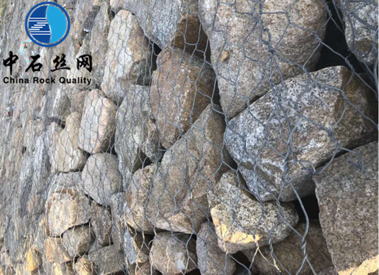 高爾凡石籠網